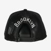 NEW ERA BROOKLYN NETS TEAM COLOUR BLCK TRUCKER WHITE