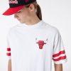 New Era NBA Arch Graphic Chicago Bulls Oversized T-Shirt White S