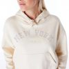 New Era MLB New York Yankees League Essential Hoodie Cream S