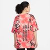 JORDAN WOMENS HERITAGE OVERSIZE AOP TEE BRIGHT CRIMSON/BLACK