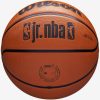 WILSON JR NBA DRV FAM LOGO BSKT Brown 5